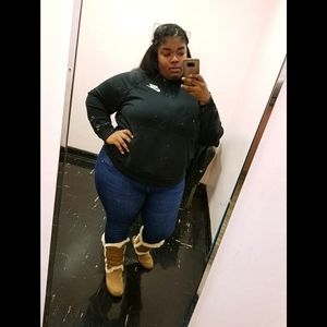 Meet your Posher, Jasmine